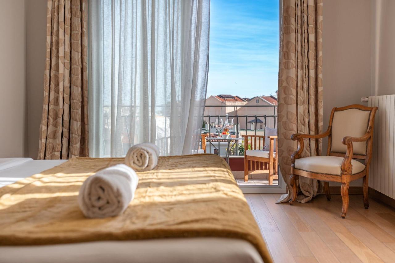 マントン ラ ファブリック ア プピー Bed & Breakfast エクステリア 写真